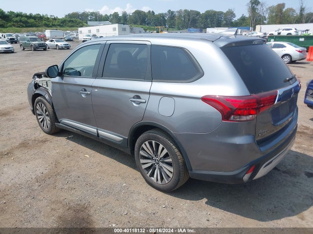 2019 MITSUBISHI OUTLANDER JA4AD2A35KZ050429 Photo 2
