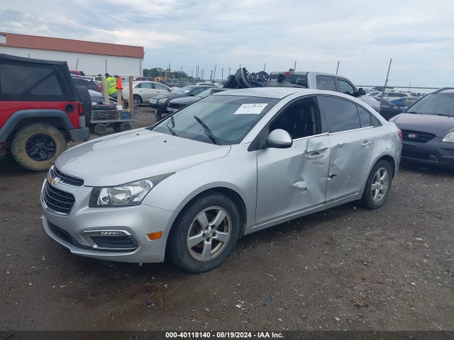 Chevrolet Cruze 2lt Auto 2015 1G1PE5SB1F7183865 Image 2