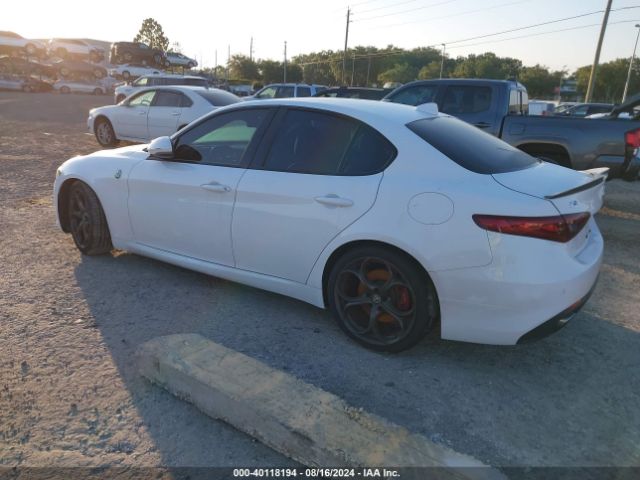 ZARFAECN5H7552372 Alfa Romeo Giulia Ti Rwd