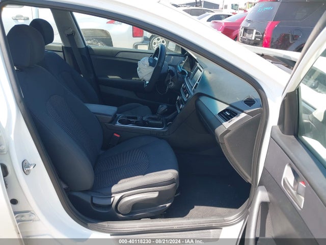 Hyundai SONATA SE 2018 5NPE24AF0JH692811 Image 5