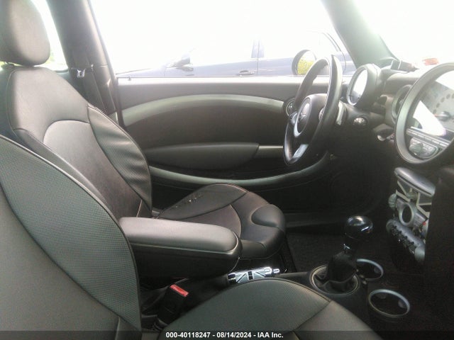 2008 MINI COOPER S WMWMF73558TV32318 Photo 4