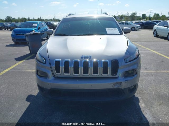 1C4PJLCS6EW103423 Jeep Cherokee Latitude