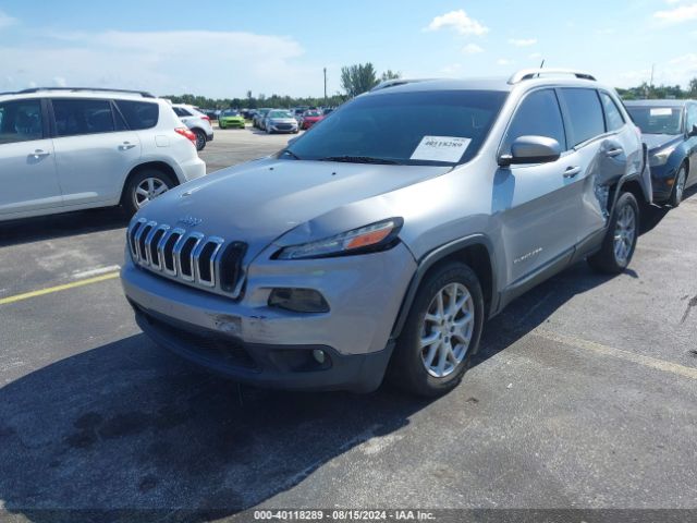 1C4PJLCS6EW103423 Jeep Cherokee Latitude