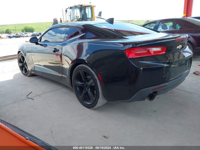 Chevrolet Camaro 2lt 2017 1G1FD1RXXH0130327 Image 3