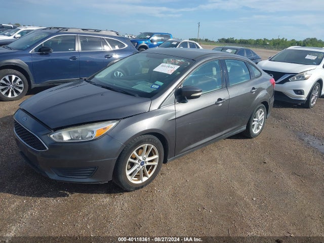 Ford FOCUS SE 2015 1FADP3F23FL379838 Image 2