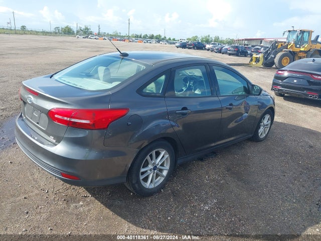 Ford FOCUS SE 2015 1FADP3F23FL379838 Image 4