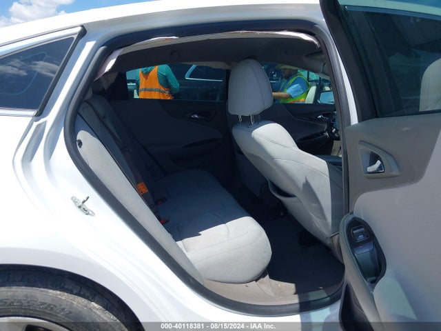 Chevrolet MALIBU LT 2018 1G1ZD5ST5JF146921 Image 8