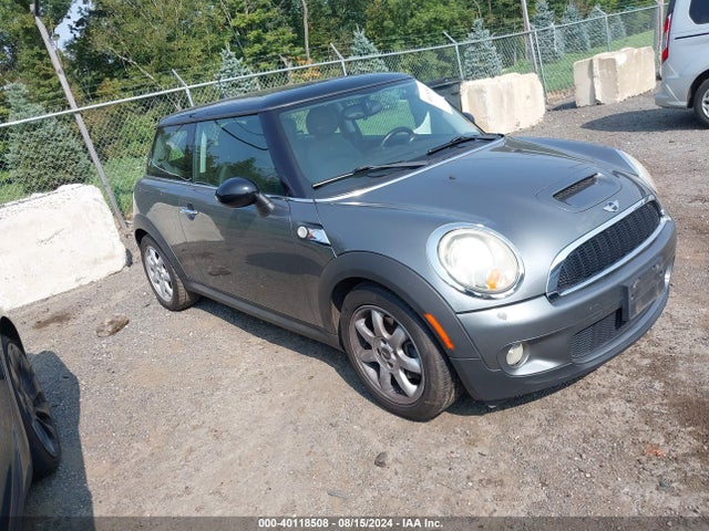 2010 MINI COOPER S WMWMF7C50ATX42282 Photo 0