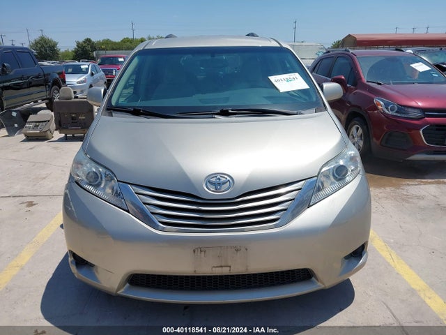 Toyota Sienna Le 8 Passenger 2017 5TDKZ3DC0HS859201 Image 13