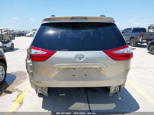 Toyota Sienna Le 8 Passenger 2017 5TDKZ3DC0HS859201 Image 17
