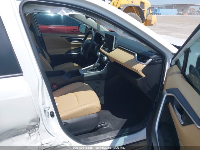 Toyota Rav4 Xle Premium 2023 2T3C1RFV0PW280204 Image 5