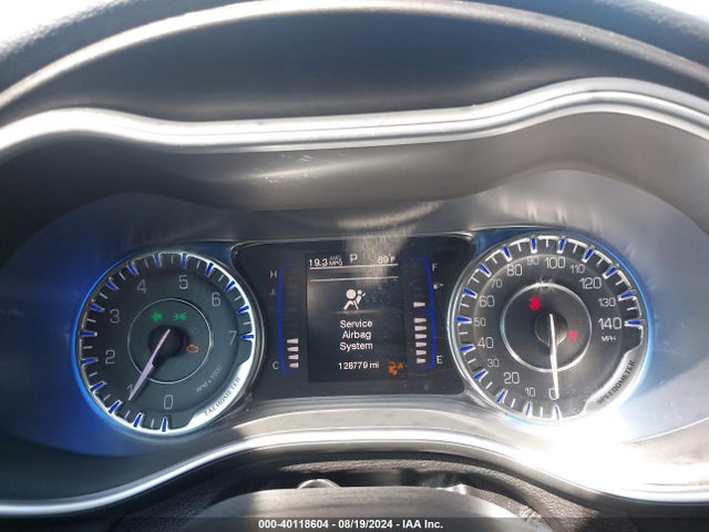 1C3CCCAB9FN673049 Chrysler 200 Limited