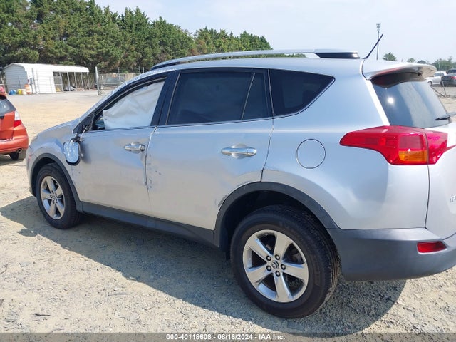 Toyota Rav4 Xle 2015 2T3RFREV7FW260236 Image 14