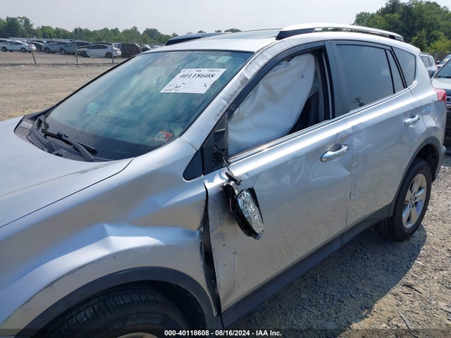 Toyota Rav4 Xle 2015 2T3RFREV7FW260236 Image 17
