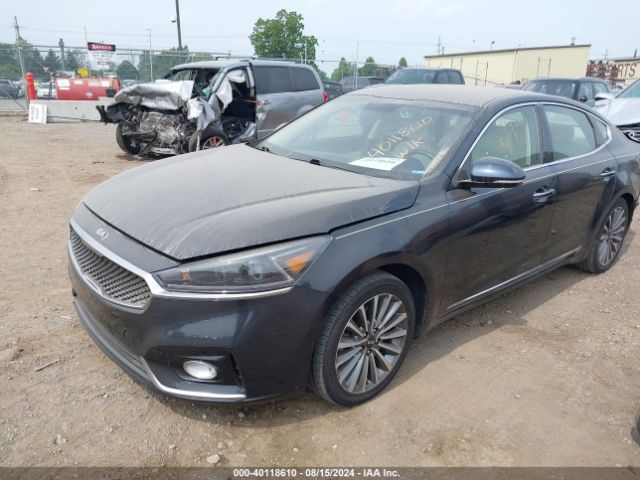KNALB4J17H5039556 KIA Cadenza Premium