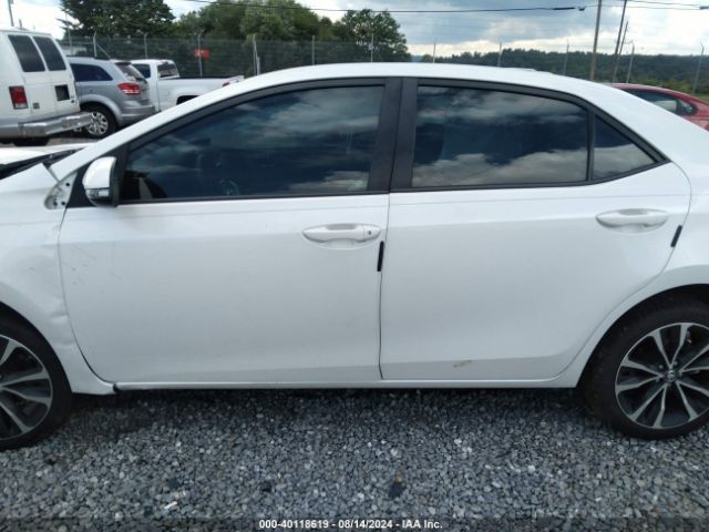 5YFBURHE9HP733621 Toyota COROLLA SE