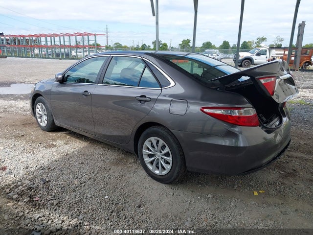 Toyota CAMRY LE 2015 4T1BF1FK0FU914932 Image 3
