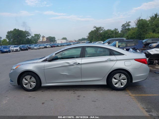 Hyundai SONATA GLS 2014 5NPEB4AC1EH820274 Image 15