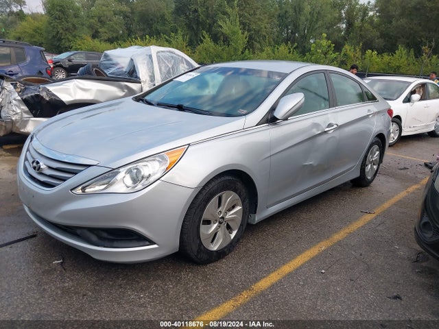 Hyundai SONATA GLS 2014 5NPEB4AC1EH820274 Image 2