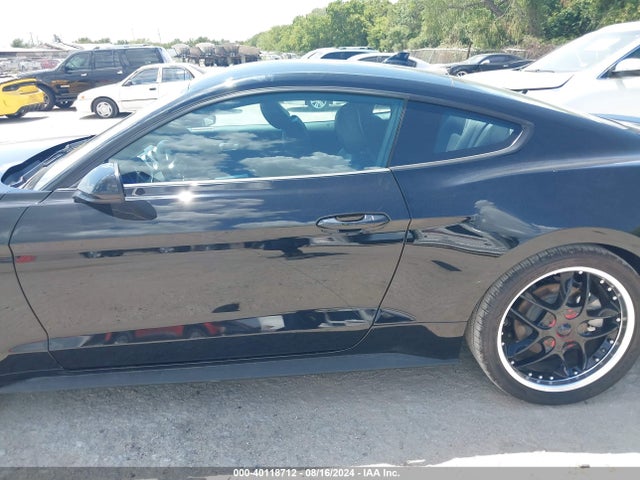 Ford Mustang Ecoboost Premium Fastback 2022 1FA6P8TH8N5140335 Image 14