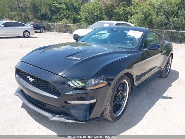 Ford Mustang Ecoboost Premium Fastback 2022 1FA6P8TH8N5140335 Image 2