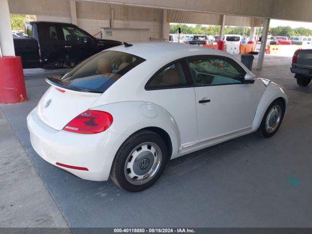 3VWF17AT2FM651948 Volkswagen Beetle 1.8t Classic