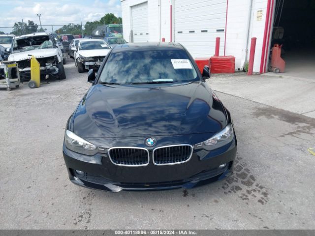 WBA3B1C5XFK139146 BMW 320i