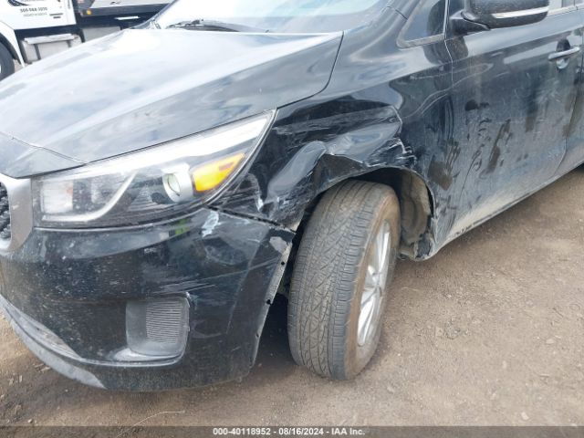 KNDMA5C18H6280727 KIA Sedona L