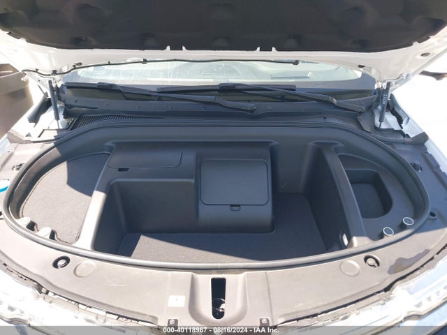 Vinfast Vf 8 Eco 2023 RLLV1AEB4PH000992 Image 10