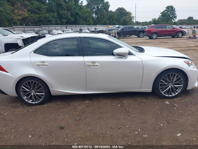 Lexus IS 200T 2016 JTHBA1D24G5010050 Image 14