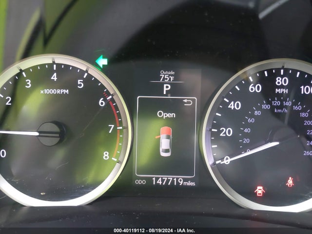 Lexus IS 200T 2016 JTHBA1D24G5010050 Image 16