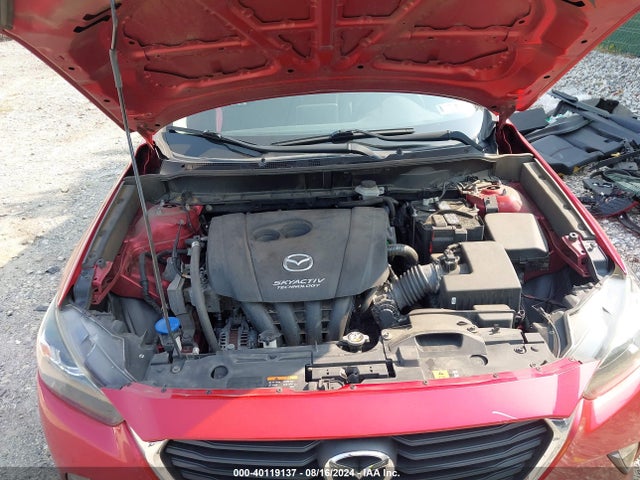 JM1DKFC75J0301436 Mazda Cx-3 Touring