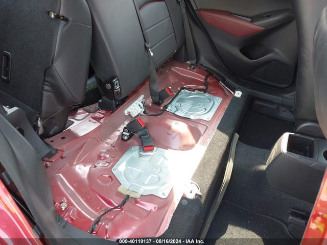 JM1DKFC75J0301436 Mazda Cx-3 Touring