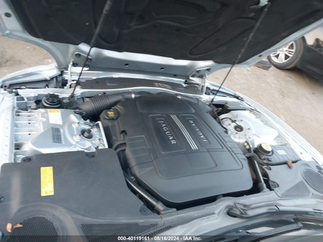 2011 JAGUAR XK SAJWA4GB0BLB41985 Photo 9