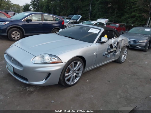 2011 JAGUAR XK SAJWA4GB0BLB41985 Photo 1