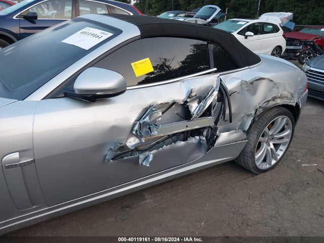 2011 JAGUAR XK SAJWA4GB0BLB41985 Photo 5