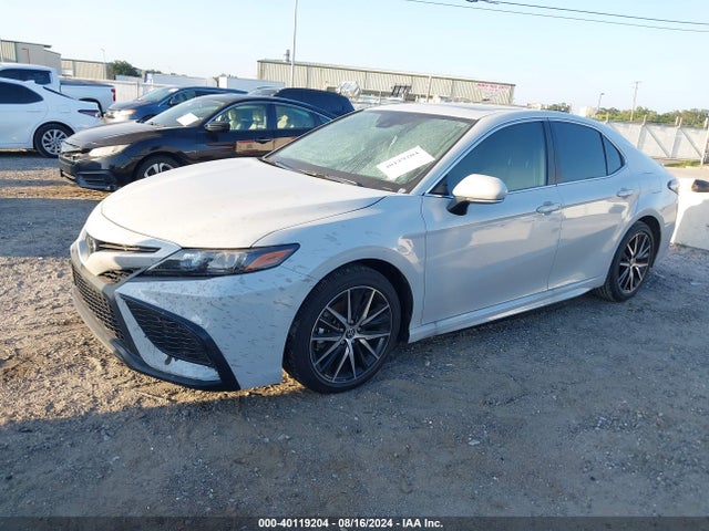 Toyota CAMRY SE 2024 4T1T11AK3RU266050 Image 2