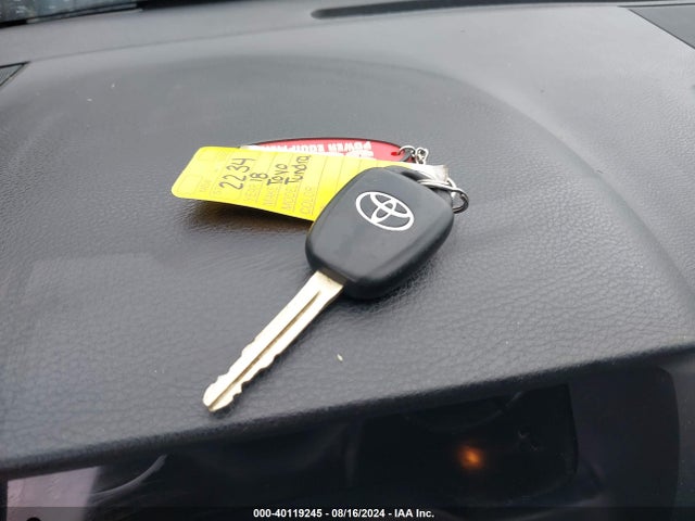 5TFHW5F12JX761555 Toyota Tundra Limited 5.7l V8