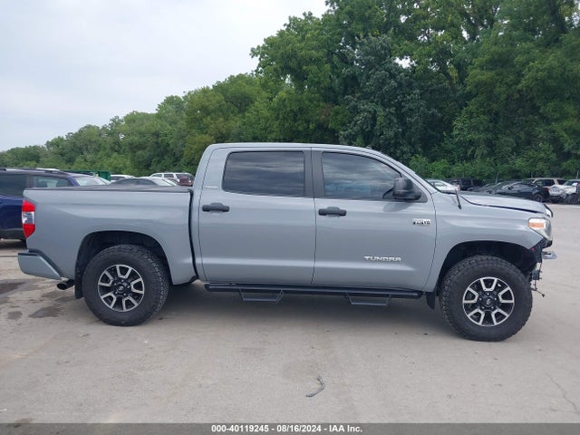5TFHW5F12JX761555 Toyota Tundra Limited 5.7l V8