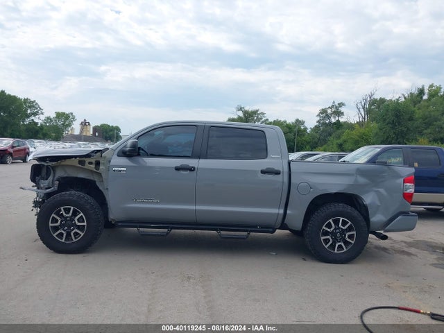 5TFHW5F12JX761555 Toyota Tundra Limited 5.7l V8