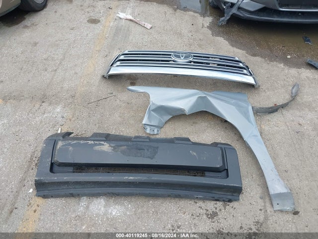 5TFHW5F12JX761555 Toyota Tundra Limited 5.7l V8