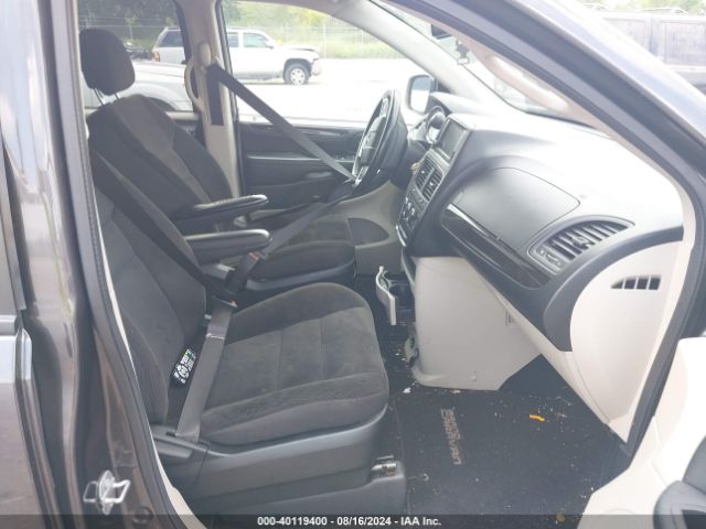 2C4RDGBG6HR782952 Dodge Grand Caravan Se