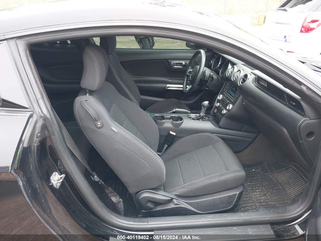 1FA6P8AM9H5293410 Ford Mustang V6