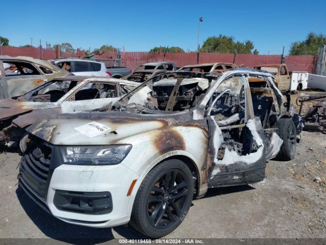 WA1VAAF71HD023749 Audi Q7 3.0t Premium