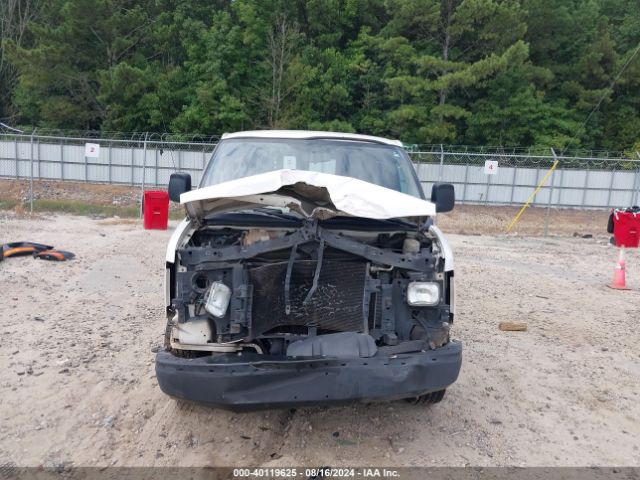 1GCWGGCF2F1232617 Chevrolet Express 2500 Work Van