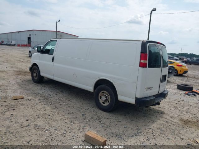 1GCWGGCF2F1232617 Chevrolet Express 2500 Work Van