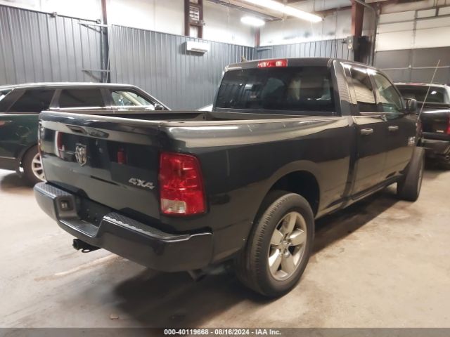 1C6RR7FG2KS638579 RAM 1500 Classic Express Quad Cab 4x4 6'4 Box
