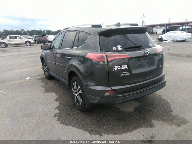 Toyota RAV4 LE 2017 JTMZFREV0HJ100992 Image 3