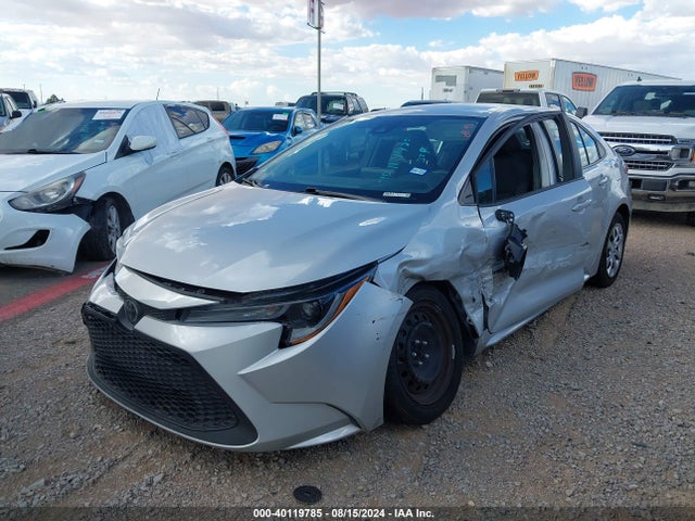 Toyota COROLLA LE 2022 5YFEPMAE2NP379227 Image 2