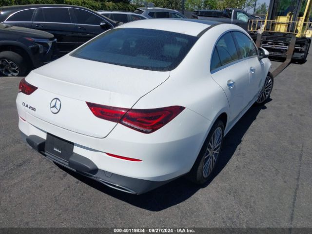 W1K5J4GB9NN270667 Mercedes-Benz Cla 250 Coupe